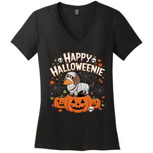 Happy Halloween Mummy Dachshund Pet Owner Holiday Wiener Dog Women's V-Neck T-Shirt