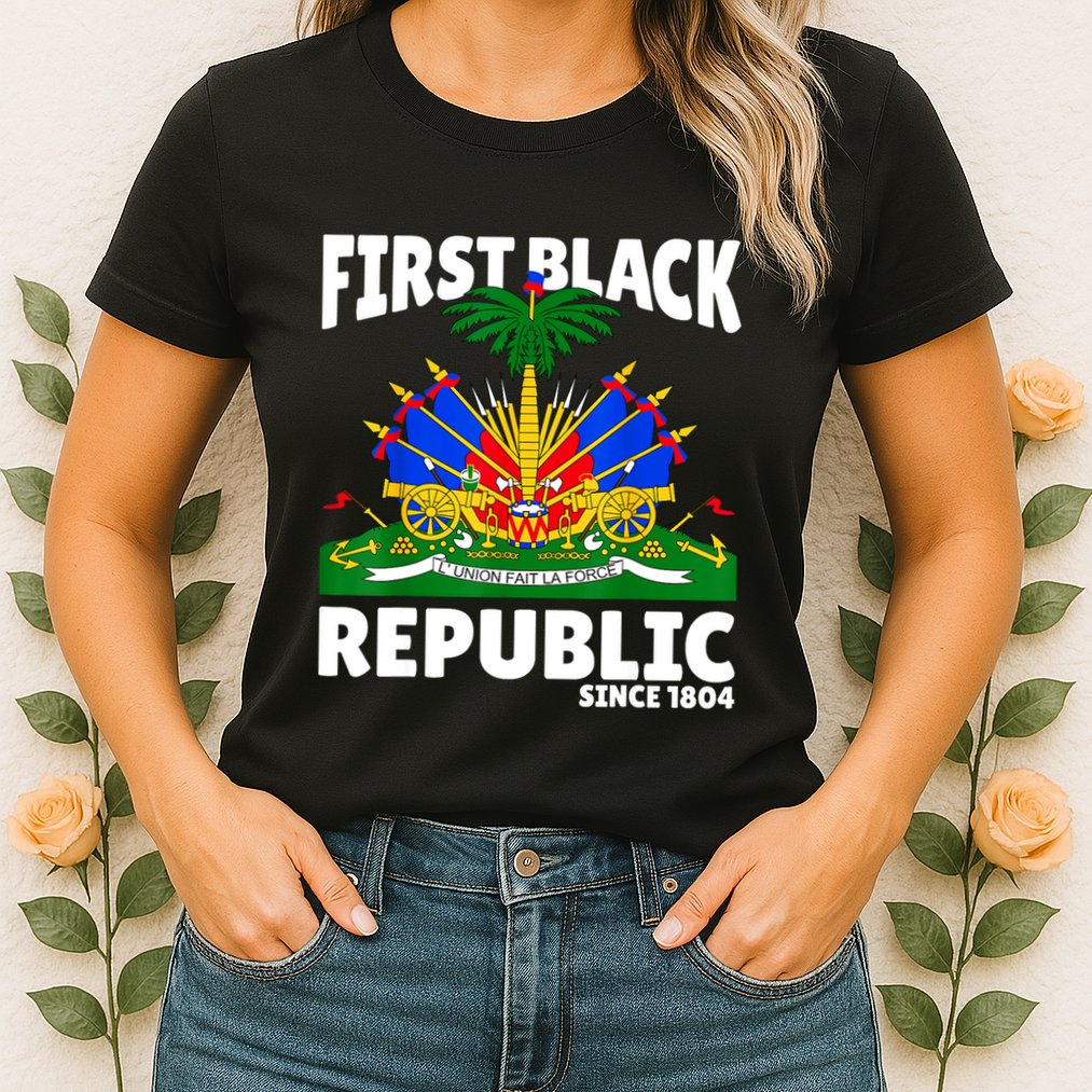Haiti Heritage Since 1804 Proud Zoe Happy Haitian Flag Day Womens T-Shirt