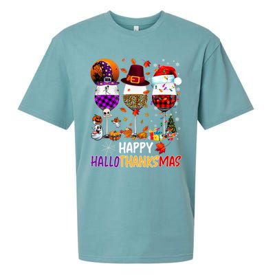 Happy Hallothanksmas Wine Glasses Witch Santa Hat Pumpkin Gift Sueded Cloud Jersey T-Shirt