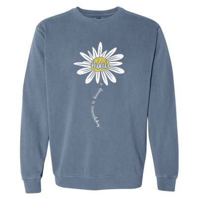 Happiness Is Being A Mimi Daisy Grandma Mother's Day Gifts Garment-Dyed Sweatshirt