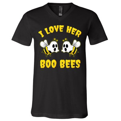 Halloween I Love Her Boo Bees Funny V-Neck T-Shirt