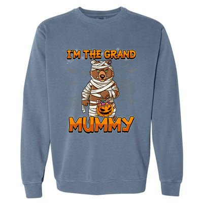 Halloween IM The Grand Mummy Grandma Halloween Great Gift Garment-Dyed Sweatshirt