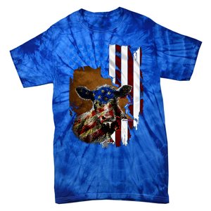 Heifer July 4 American Flag Farmer Gift Cow Cattle Gift Tie-Dye T-Shirt