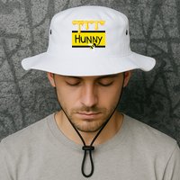 Hunny Jar Simulating With Dripping Honey And A Bee Bucket Hat