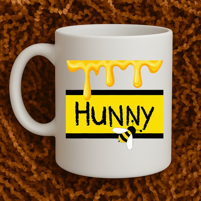 Hunny Jar Simulating With Dripping Honey And A Bee Mug