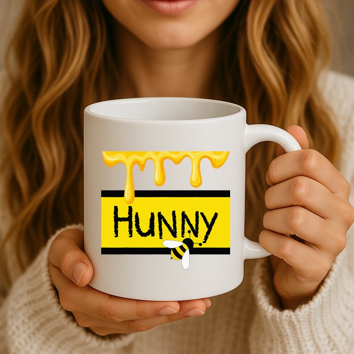 Hunny Jar Simulating With Dripping Honey And A Bee Mug
