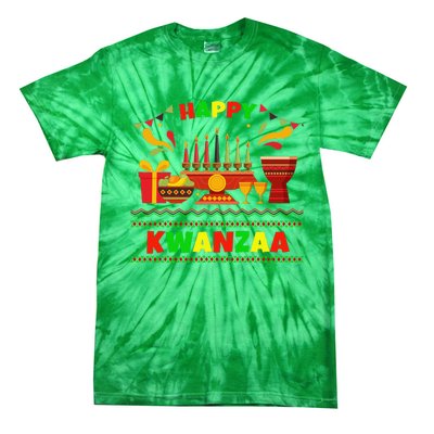 Happy Kwanzaa Drum Kinara Seven Candles Africa Celebration Tie-Dye T-Shirt