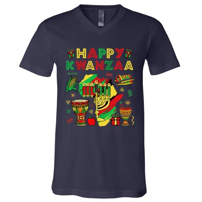 Happy Kwanzaa Kinara Set Mazao African American Christmas V-Neck T-Shirt