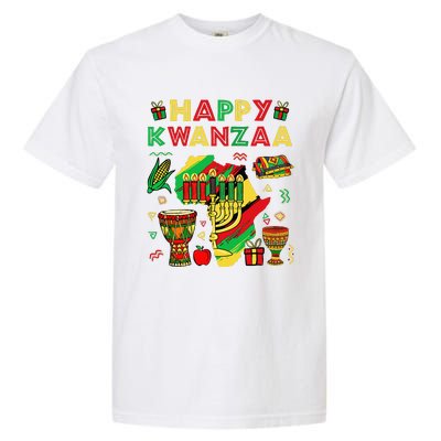 Happy Kwanzaa Kinara Set Mazao African American Christmas Garment-Dyed Heavyweight T-Shirt