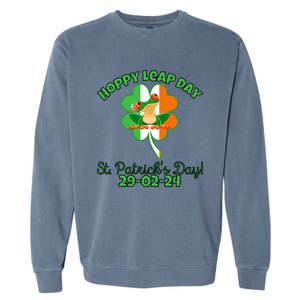 Hoppy Leap Day February 29 Frog St Patricks Day Garment-Dyed Sweatshirt