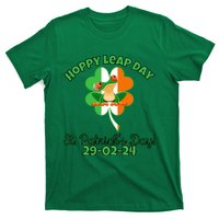 Hoppy Leap Day February 29 Frog St Patricks Day T-Shirt