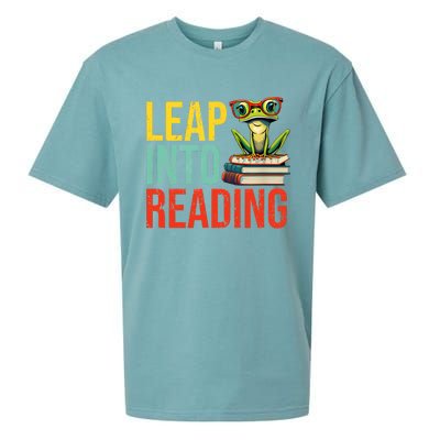 Happy Leap Day Teacher Leap Into Reading Leap Day 2024 Sueded Cloud Jersey T-Shirt