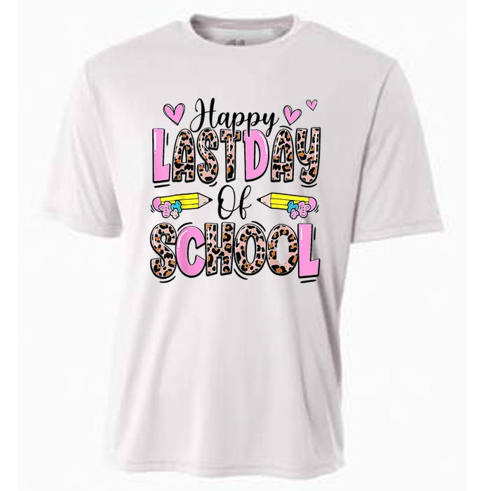 Happy Last Day Of School Leopard Teacher End Of School Year Cooling Performance Crew T-Shirt