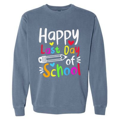 Happy Last Day Of School Students Women Funny Summer Beak Garment-Dyed Sweatshirt