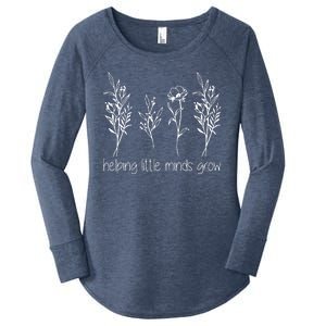 Helping Little Minds Grow Gift For Teacher Women's Perfect Tri Tunic Long Sleeve Shirt