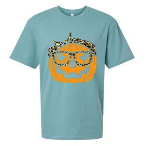 Halloween Leopard Print Bandana Adorable Pumpkin Design Sueded Cloud Jersey T-Shirt