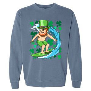 Hawaiian Leprechaun Surfing Irish St Patrick's Day Surfers Meaningful Gift Garment-Dyed Sweatshirt