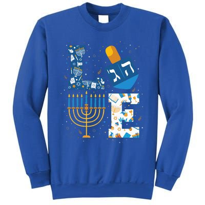 Hanukkah love with menorah for jewish christmas holiday Sweatshirt