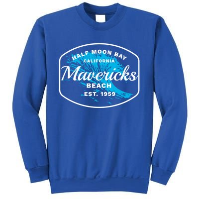 Half Moon Bay Mavericks Beach Surfing Gift Travel Gift Sweatshirt