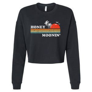 Honey Moonin Beach Honeymoon Vacation Cropped Pullover Crew