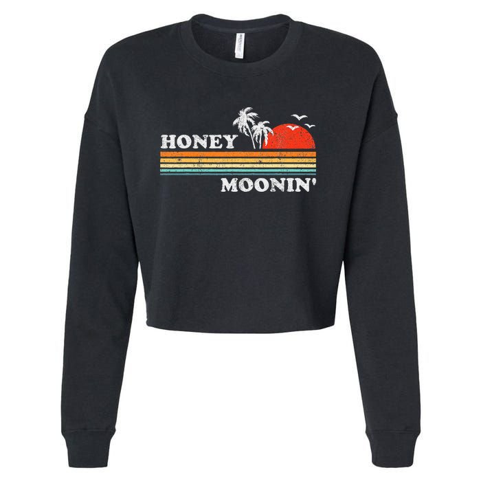 Honey Moonin Beach Honeymoon Vacation Cropped Pullover Crew