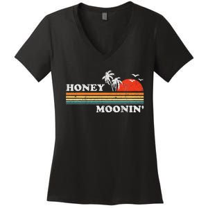 Honey Moonin Beach Honeymoon Vacation Women's V-Neck T-Shirt