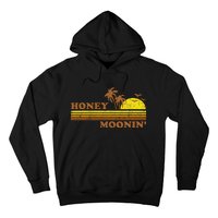 Honey Moonin Beach Honeymoon Vacation Women Couples Gift Hoodie