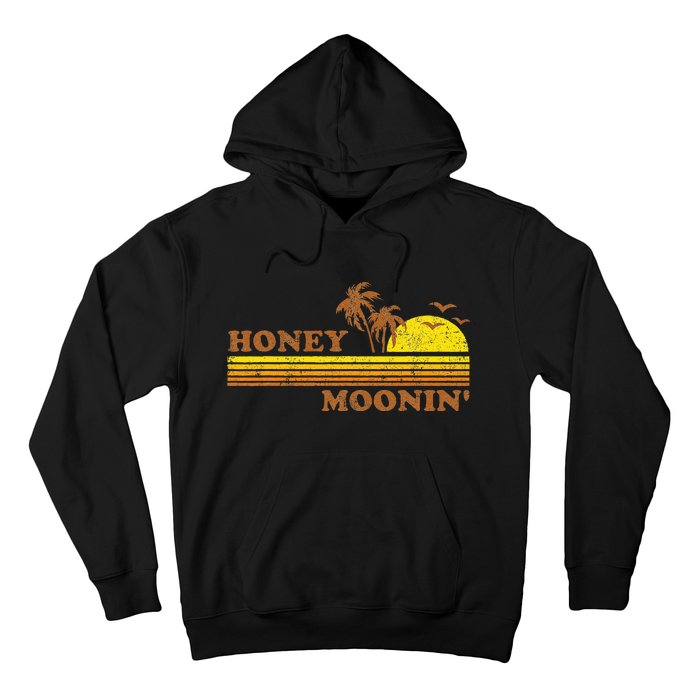 Honey Moonin Beach Honeymoon Vacation Women Couples Gift Hoodie