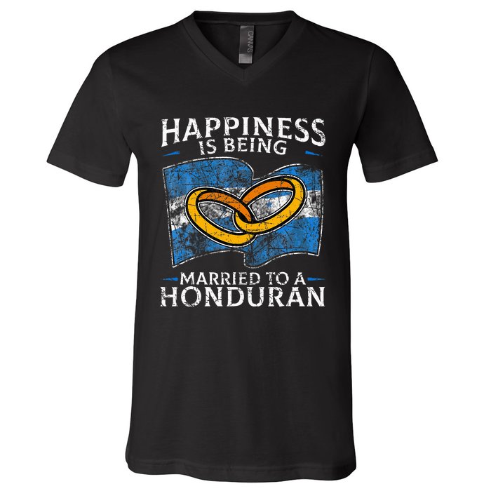 Honduran Marriage Honduras Married Heritage Flag Culture V-Neck T-Shirt