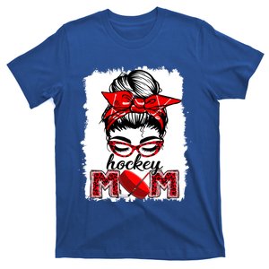 Hockey Mom Messy Bun Leopard Funny Mothers Day Gift T-Shirt