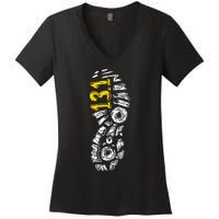 Half Marathon Runner Marathoner Gift 131 Shoe Imprint Women's V-Neck T-Shirt