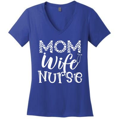 Heart Mom Wife Nurse Great Gift Stethoscope Wife Nurse Mom Gift Women's V-Neck T-Shirt