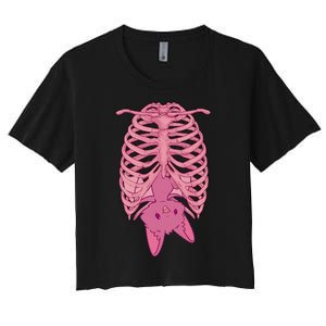 Halloween Nu Goth Pink Bat Pastel Goth Women's Crop Top Tee