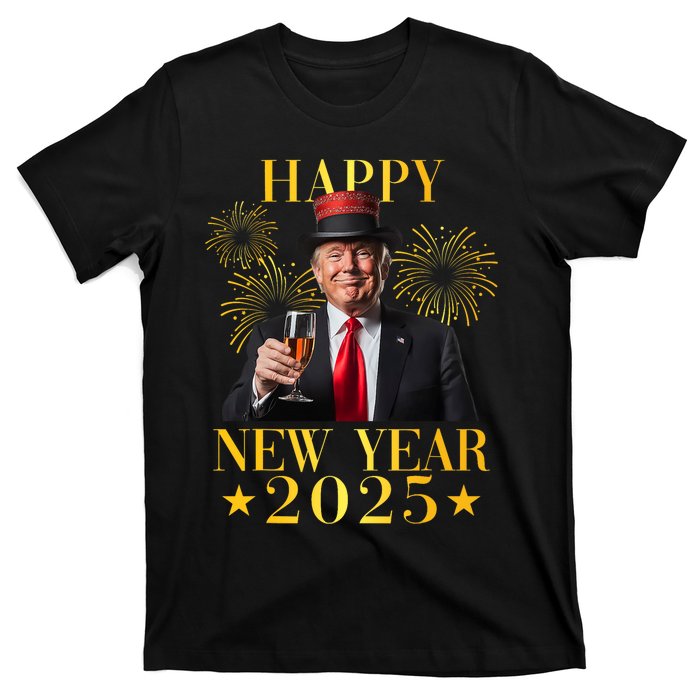 Happy New Year 2025 Funny Trump New Year New America T-Shirt