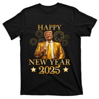 Happy New Year 2025 Funny Trump New Year New America T-Shirt