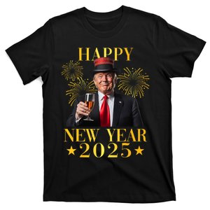 Happy New Year 2025 Funny Trump New Year New America T-Shirt