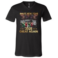 Happy New Year 2025 Make New Year Great Again Trump Dance V-Neck T-Shirt