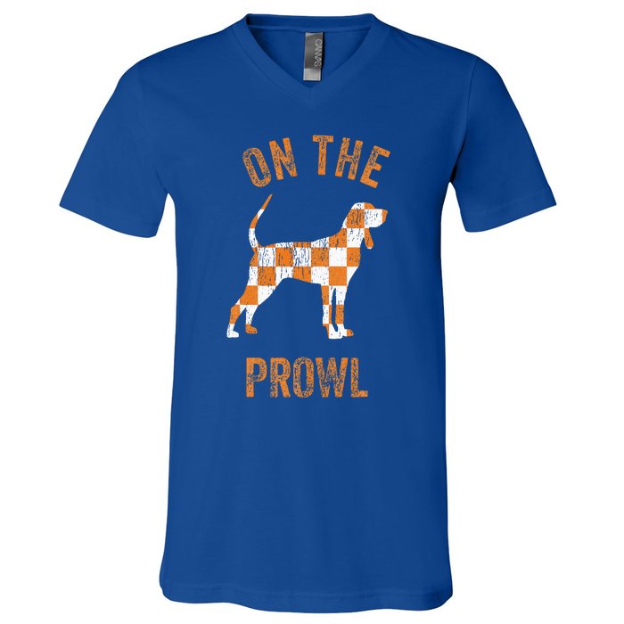 Hound On The Prowl Tennessee Dog TN Home State Volunteers V-Neck T-Shirt