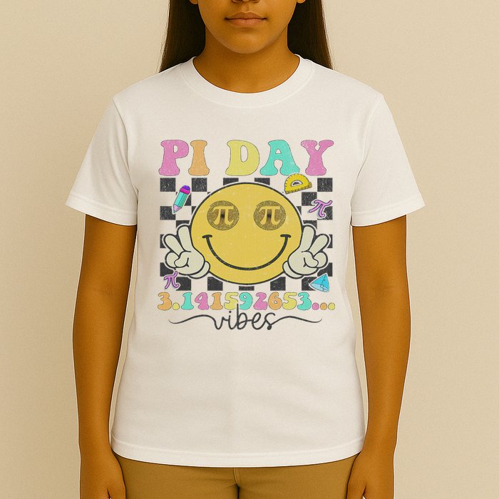 Happy Pi Day 3. 14 Vibes Cute Smile Face Pi Day T-Shirt