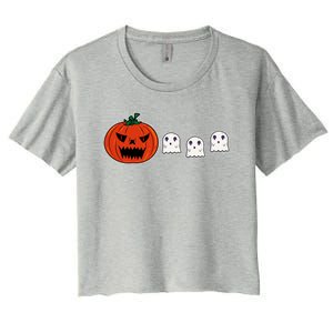 Hq Pumpkin Eating Ghoscute Gift Retro Gamer Spooky Pumpkin Meaningful Gift Women's Crop Top Tee