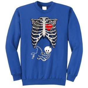 Halloween Pregnancy Fishing Skeleton Dad Mom Costume Cool Gift Sweatshirt