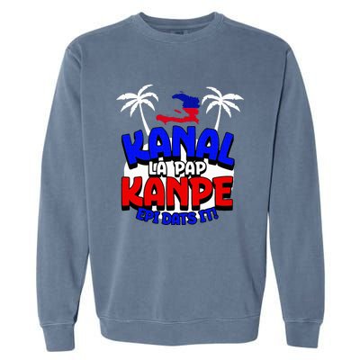 Haiti Pride Kanal Pap Kanpe Haitian Creole Heritage 1804 Map Garment-Dyed Sweatshirt