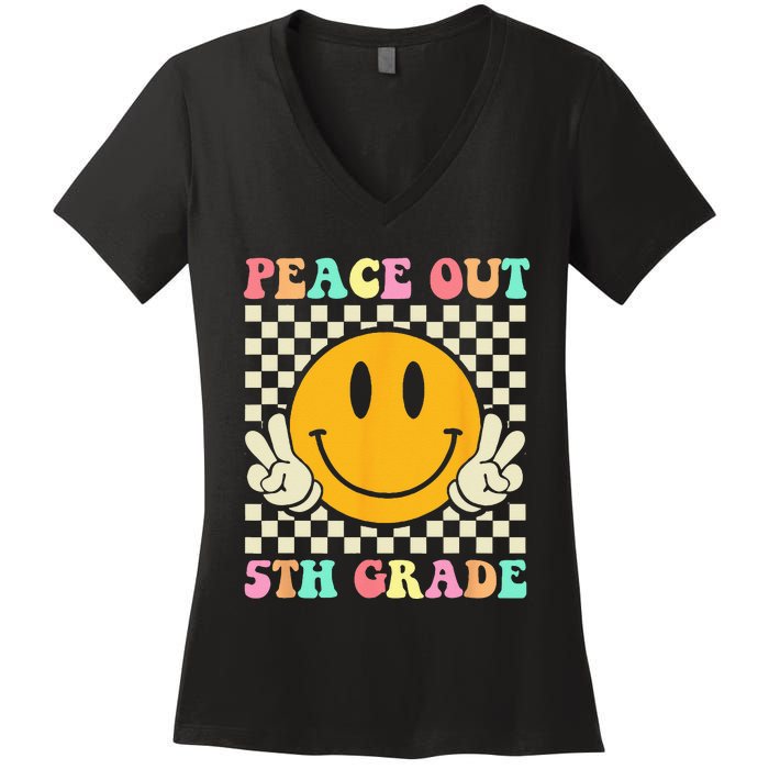 Hippie Peace Out 5th Grade Teacher Last Day Of School Women's V-Neck T-Shirt