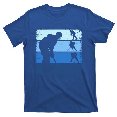 Hockey Player Retro Vintage Ice Hockey Gift T-Shirt