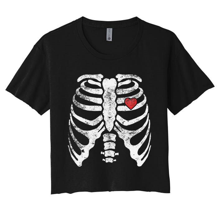 Heart Rib Cage Xray Funny Halloween Skeleton Women's Crop Top Tee