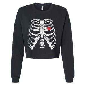 Heart Rib Cage Xray Funny Halloween Skeleton Cropped Pullover Crew