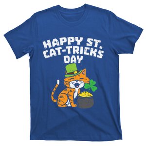 Happy St Catgifttricks Day Cat Saint Paddys St Patricks Day Gift T-Shirt