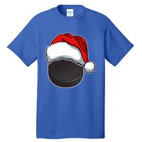 Hockey Sports Christmas Hockey Lover Xmas Santa Hat Novelty Gift Tall T-Shirt