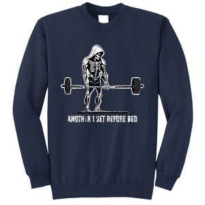 Halloween Skeleton Deadlift Team Healthy Gym Squard Party Sweatshirt