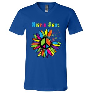 Hippie Soul Funny Peace Sign Daisy Flower Hippies Art Lovers V-Neck T-Shirt